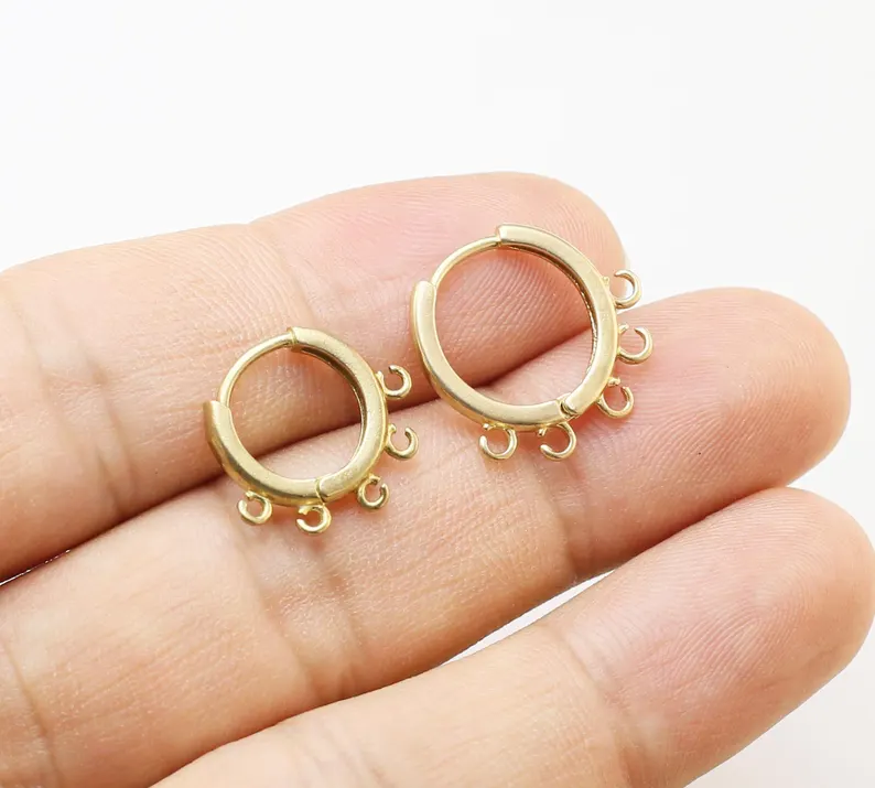 Hoop Earrings - 10 aros de latón para las