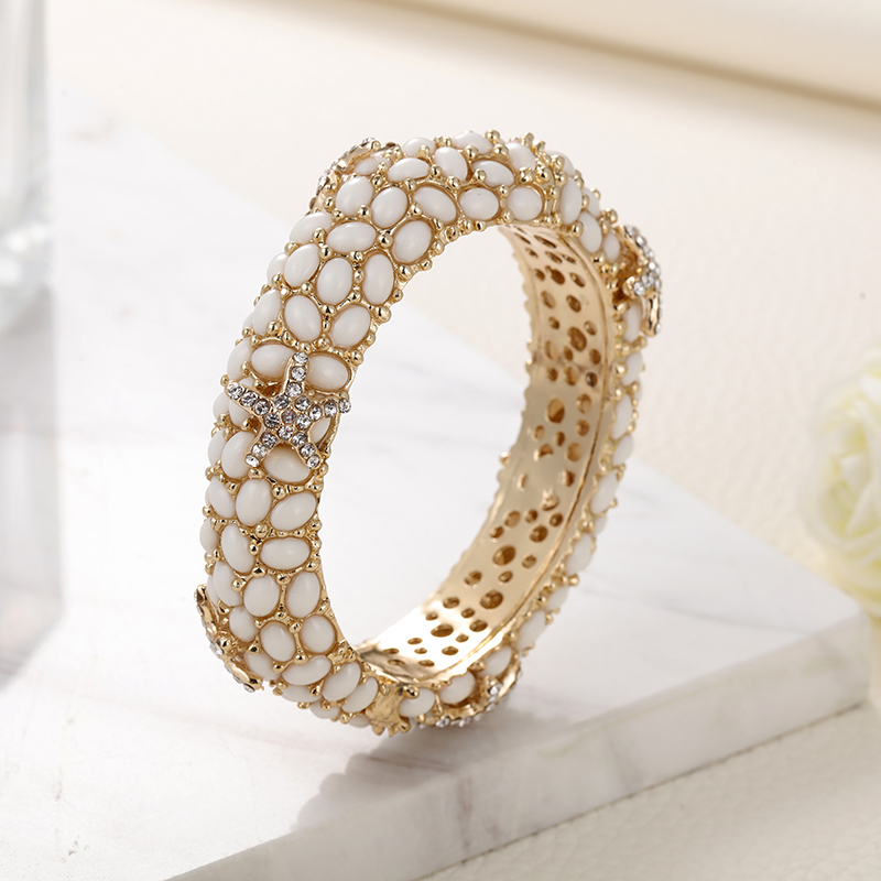 Sally's Paradise-regalo de Nav - Paradise Jewelry & Watches Llc Miami Photos reseña y precio