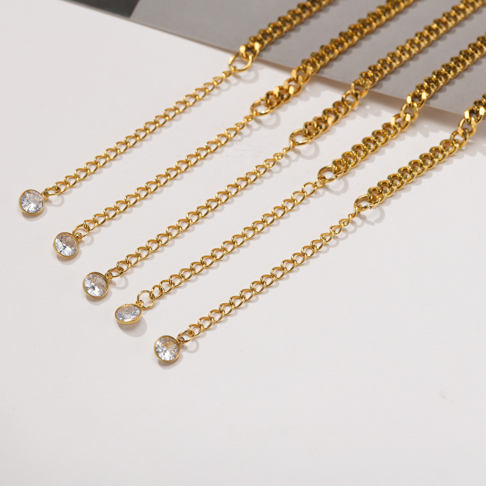 Tobillera con el alfabeto para - Jc Jewelry & Watches reseña y precio